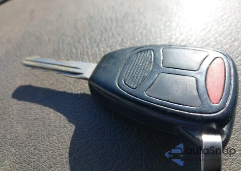 2006 Dodge Dakota Slt from USA, damaged, VIN 1D7HE48K96S691372